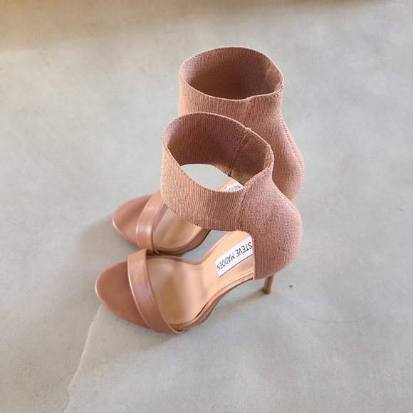 Steve Madden, Marcy Blush, 5.5, brand new never worn